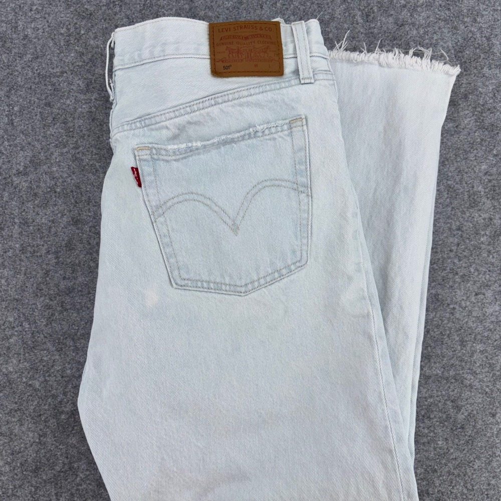 Levis Premium 501 Original Light Wash Straight Leg Raw Hem Jeans W32 L26